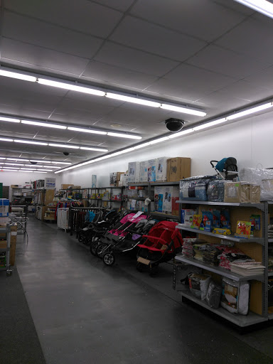 Home Goods Store «Yard Sale USA», reviews and photos, 562 Nissan Dr, Smyrna, TN 37167, USA