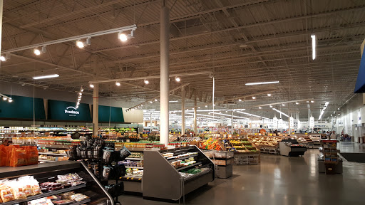 Grocery Store «Meijer», reviews and photos, 750 E Rollins Rd, Round Lake Beach, IL 60073, USA