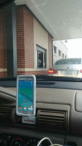 Fast Food Restaurant «Chick-fil-A», reviews and photos, 2610 Edgewood Rd SW, Cedar Rapids, IA 52404, USA