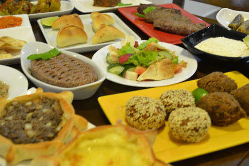 Logo da empresa - Restaurante e Esfiharia Jardim