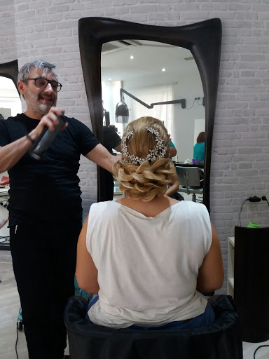 Peluquería José Ramón LlansolaBenet en Sant Joan de Moró, Castellón