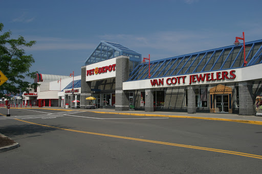 Shopping Mall «Town Square Mall», reviews and photos, 2405 Vestal Pkwy E, Vestal, NY 13850, USA