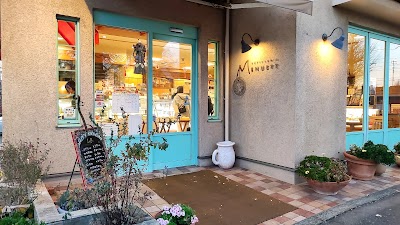 メヌエット 湖北店