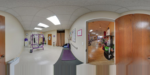 Health Club «Curves - Champaign», reviews and photos, 2227 S Neil St, Champaign, IL 61820, USA