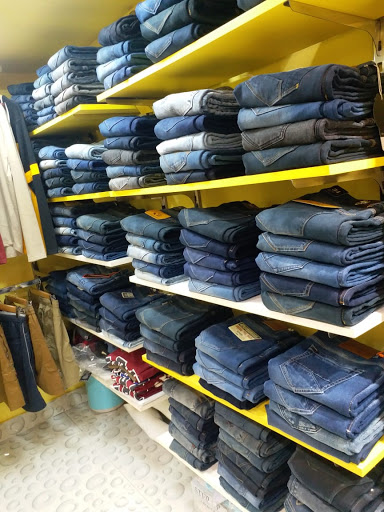 kfs-unit-of-kuber-fashion-studio-clothing-store-in-u-block