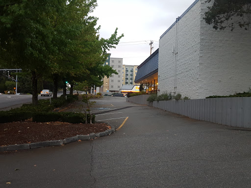 Furniture Store «Josh Underhills Family Furniture», reviews and photos, 3930 196th St SW, Lynnwood, WA 98036, USA