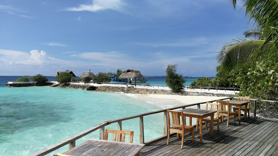 Makunudu Resort Island