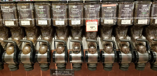 Grocery Store «The Fresh Market», reviews and photos, 8208-18 Germantown Ave, Philadelphia, PA 19118, USA