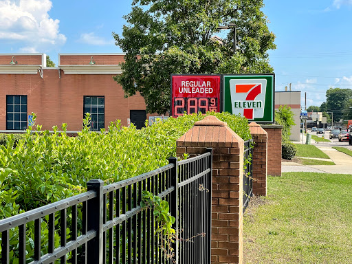 Convenience Store «7-Eleven», reviews and photos, 1088 W 26th St, Norfolk, VA 23517, USA