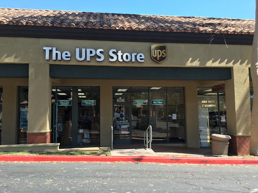 Shipping and Mailing Service «The UPS Store», reviews and photos, 638 Lindero Canyon Rd, Oak Park, CA 91377, USA