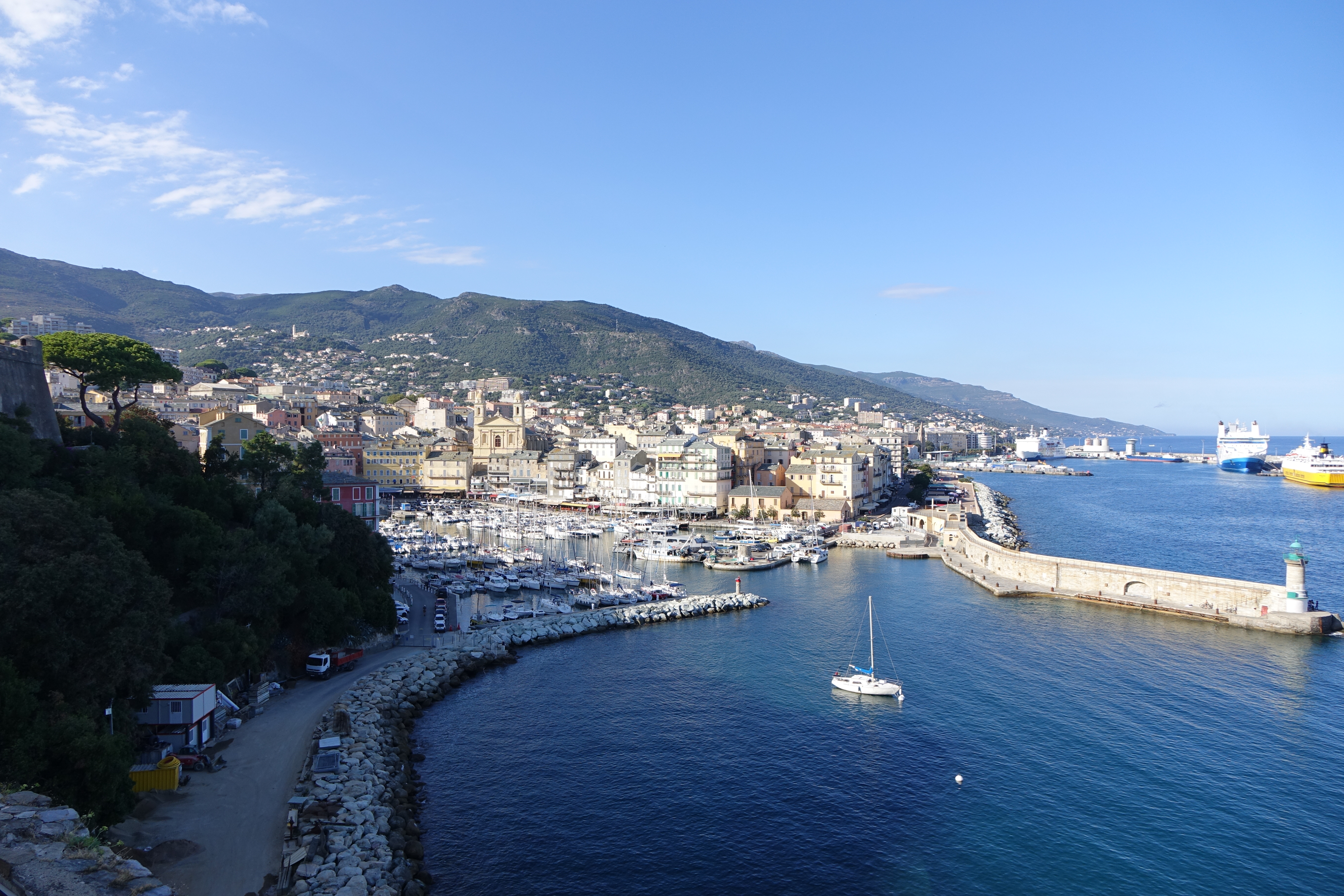Photo n° 36 de l'avis de Der.e fait le 02/10/2019 à 14:51