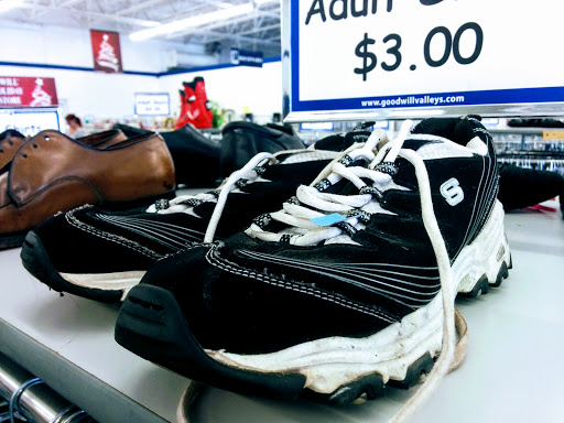Thrift Store «Goodwill Store and Donation Center», reviews and photos