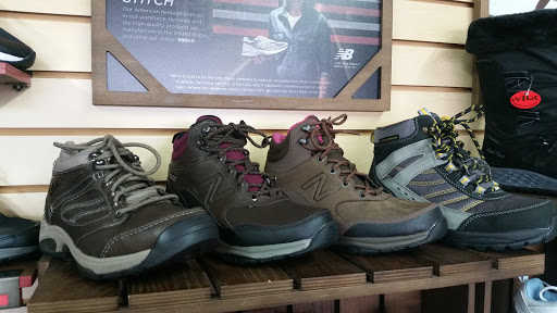 Shoe Store «Wide Shoes Only», reviews and photos, 203 Airport Way, Renton, WA 98057, USA