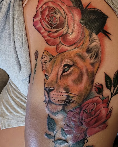 Tattoo Shop «Blue Moon», reviews and photos, 2306 East St, Tracy, CA 95376, USA