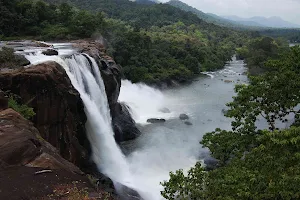 Athirapalli Waterfalls image