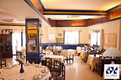 Restaurante La Farola - C. Alcalá Galiano, 3, 35118 Arinaga, Las Palmas, Spain