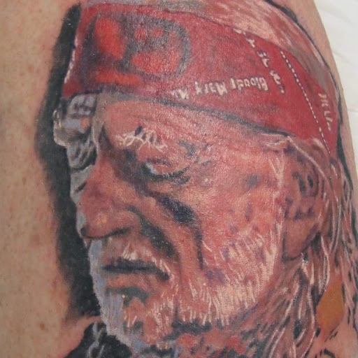 Tattoo Shop «In Vivo Studios Tattoos and Piercings», reviews and photos, 122 N 1st St, Oskaloosa, IA 52577, USA