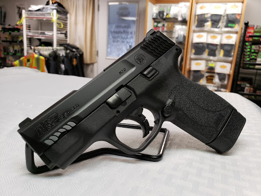 Gun Shop «Smith Outfitters, LLC», reviews and photos, 254 Avery Ave, Steubenville, OH 43952, USA