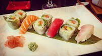 Plats et boissons du Restaurant japonais authentique Sushi Trois à Saint-Cloud - n°13