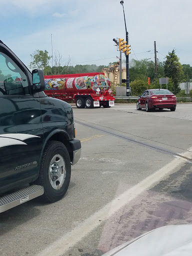 Donut Shop «North Hill Donuts», reviews and photos, 662 E Tallmadge Ave, Akron, OH 44310, USA