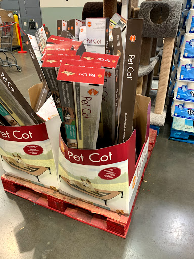 Shopping Mall «Argyle Square Shopping Center», reviews and photos, 8315 SW Jack Burns Blvd, Wilsonville, OR 97070, USA