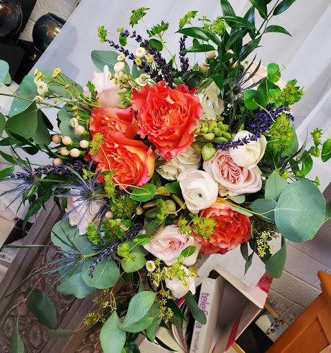 Florist «Arcadia Flowers», reviews and photos, 4835 E Indian School Rd, Phoenix, AZ 85018, USA