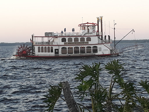 Cruise Agency «St Johns Rivership Co», reviews and photos, 433 N Palmetto Ave, Sanford, FL 32771, USA