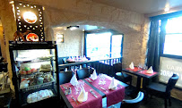 Atmosphère du Restaurant marocain Le Chameau à Neuville-sur-Oise - n°1