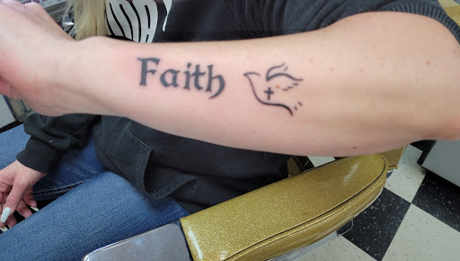 Tattoo Shop «Modern Age Tattoos Ltd», reviews and photos, 183 Main St, Nanuet, NY 10954, USA