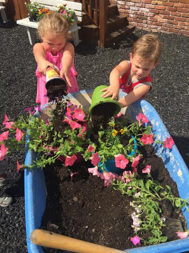 Day Care Center «The Kids Palace Daycare & Learning Center», reviews and photos, 44 S 21st St, Kenilworth, NJ 07033, USA