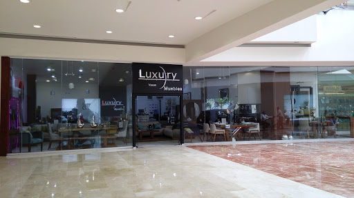 Luxury Muebles