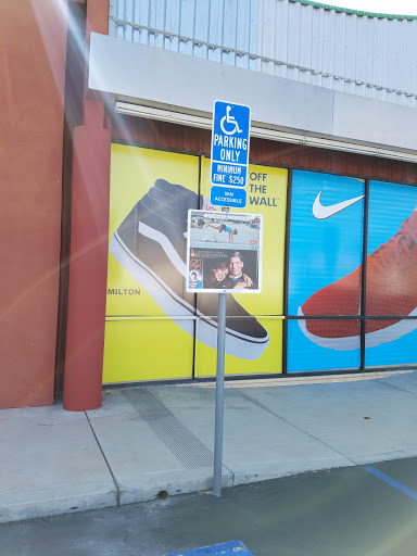 Shoe Store «Shoe City», reviews and photos, 4170 E Willow St, Long Beach, CA 90815, USA