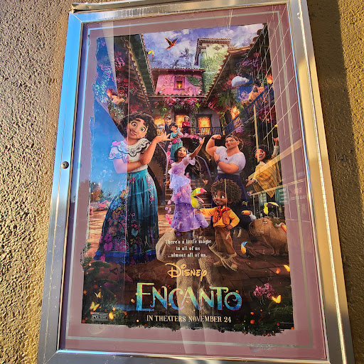 Movie Theater «Raleigh Grande 16», reviews and photos, 4840 Grove Barton Rd, Raleigh, NC 27613, USA