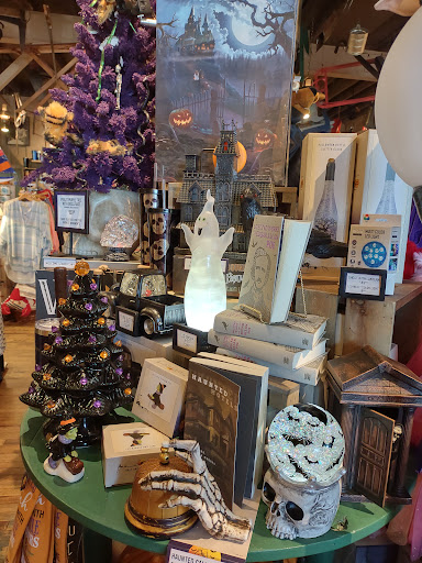 American Restaurant «Cracker Barrel Old Country Store», reviews and photos, 145 Prospect Hill Rd, East Windsor, CT 06088, USA