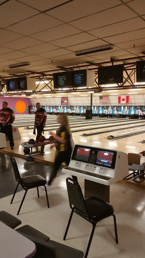 Bowling Alley «Sterling Lanes», reviews and photos, 33200 Schoenherr Rd, Sterling Heights, MI 48312, USA