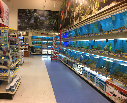 Pet Supply Store «PetSmart», reviews and photos, 1550 Butterfield Rd, Downers Grove, IL 60515, USA