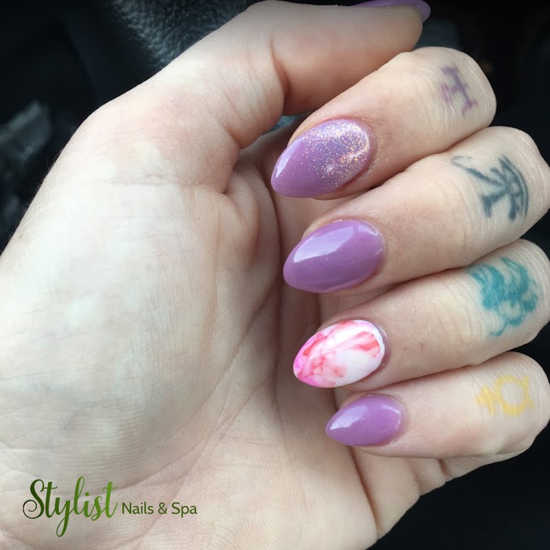 Stylist Nails & Spa