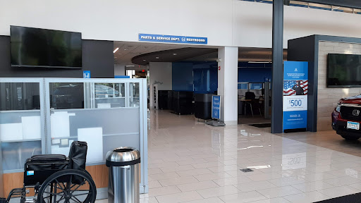Honda Dealer «Richfield Bloomington Honda», reviews and photos, 501 W 77th St, Richfield, MN 55423, USA