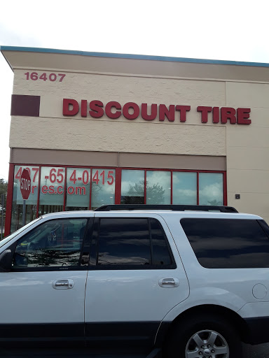 Tire Shop «Discount Tire Store - Clermont, FL», reviews and photos, 16407 FL-50, Clermont, FL 34711, USA