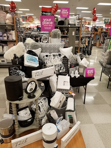 Department Store «T.J. Maxx», reviews and photos, 1650 Miami Gardens Dr, North Miami Beach, FL 33179, USA