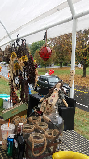 Grocery Store «Granville Country Store», reviews and photos, 11 Granby Rd, Granville, MA 01034, USA