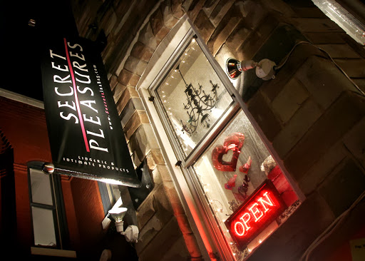 Secret Pleasures Boutique, 1510 U St NW, Washington, DC 20009, USA, 