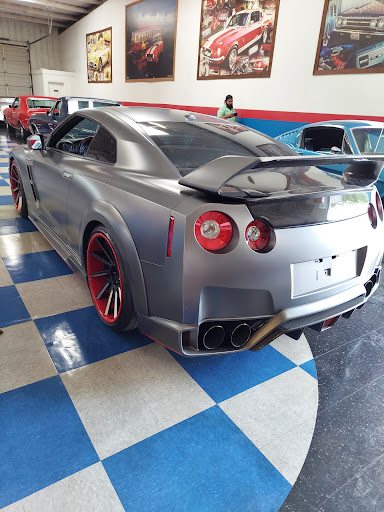 Car Dealer «A&E Classic Cars», reviews and photos, 6401 S Interstate Hwy 35, New Braunfels, TX 78132, USA