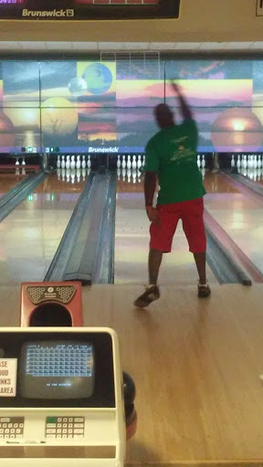 Bowling Alley «Metro 24 Bowling Center», reviews and photos, 3003 John R. Lynch St, Jackson, MS 39209, USA