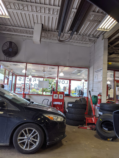 Discount Tire image 6