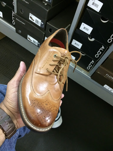 Shoe Store «DSW Designer Shoe Warehouse», reviews and photos, 1300 Huguenot Rd, Midlothian, VA 23113, USA