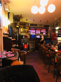 Atmosphère du Restaurant français De l'autre côté à Paris - n°14