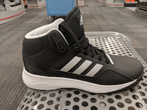 Sporting Goods Store «Academy Sports + Outdoors», reviews and photos, 2409 N Perkins Rd, Stillwater, OK 74075, USA