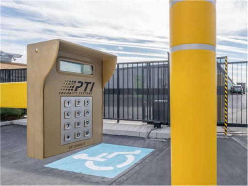 Storage Facility «Extra Space Storage», reviews and photos, 7525 W Sahara Ave, Las Vegas, NV 89117, USA