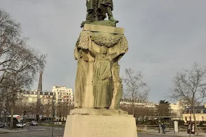 Statue of Marshal Gallieni image